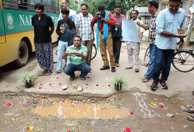 Hungry for better amenities, HSR residents resort to pothole puja