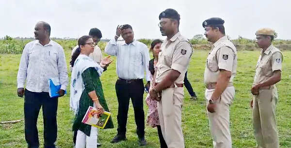 4 cops suspended, IIC shunted for inaction during rly constable’s lynching