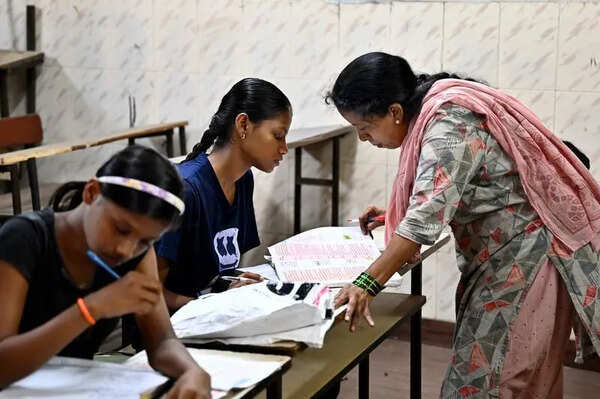 Missing SSC results leave 117 students anxious