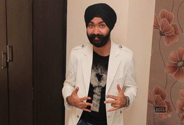 Indian Idol finalist Tajinder reveals the secret of power-packed performance