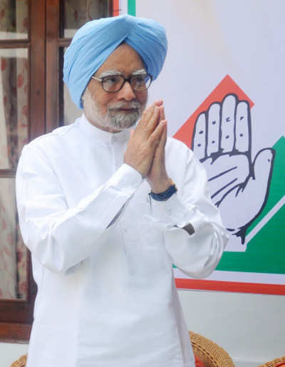 Never used office to enrich myself, family or friends: Manmohan Singh