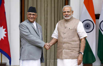 India, Nepal talk it out; No 'misunderstandings' now, says Oli