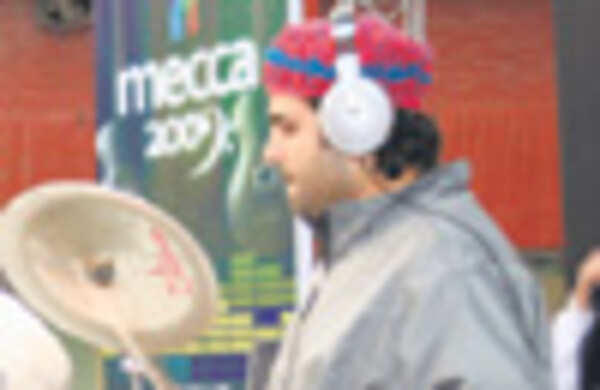 A fun-filled fest at Hindu College