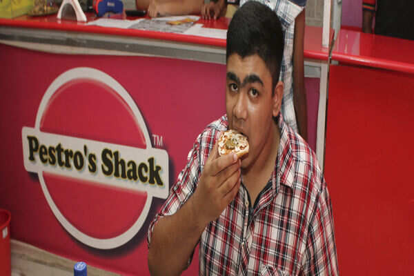 Man vs Food in Nagpuri ishtyle at Pestro's Shack at Futala Lake