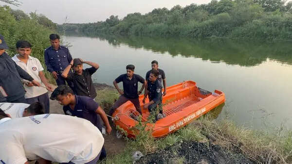 Crocodile drags youth into river