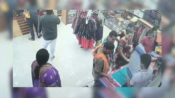 Embarrassed by viral CCTV video, Telangana thieves courier back 25 stolen saris worth Rs 7L to Odisha store