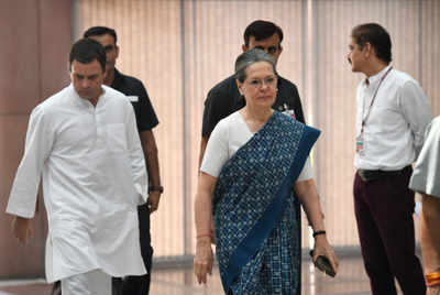 Sonia and Rahul Gandhi dial Nitish Kumar after opposition picks Gopalkrishna Gandhi as Vice Presidential candidate