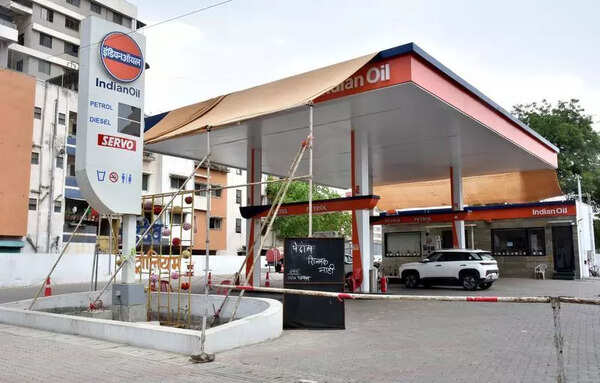 Queues persist, but move faster at Nashik fuel stns