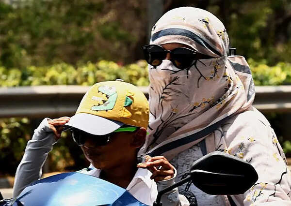 As temperatures surge, Navi Mumbai Municipal Corporation issues heatstroke advisory for citizens
