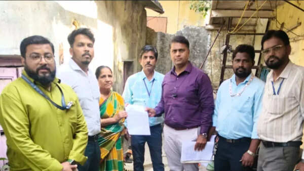 60 booked for littering as KDMC launches crackdown in Kalyan East
