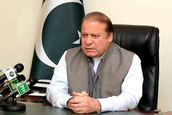 Nawaz Sharif's signal to army: I 'bow only to Allah, awam'