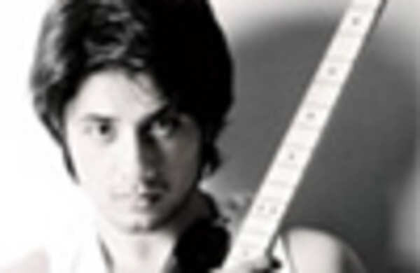 Ali Zafar: Pak govt against showbiz