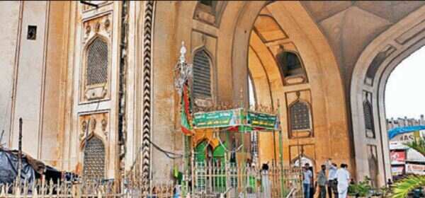 Politics over heritage: Squatters are kings, monuments crumble
