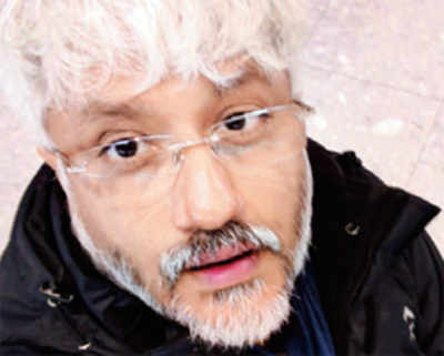 Vikram Bhatt sprains his ankle while location-hunting for 1921