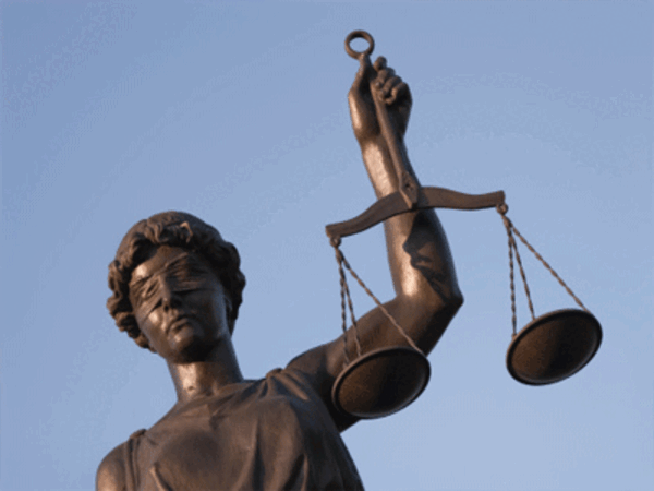 10 legal rights that women should know