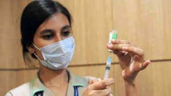 Scuffles break out at vaccination camps in Coimbatore