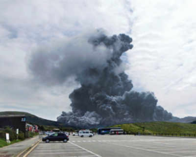 Japan issues warning as volcano erupts