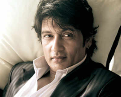 Shekhar Suman's second directorial based on the stone-pelters of the Valley