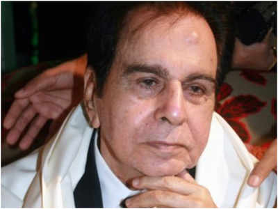 Dilip Kumar's younger brother Ehsan Khan passes away, had ...