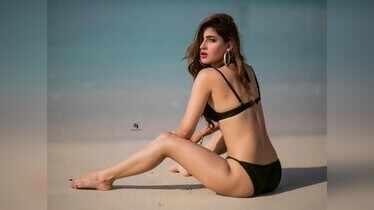 Sizzling Instagram pics of Karishma Sharma