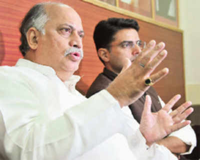 Kamat returns to campaign ‘in the interest of the party’