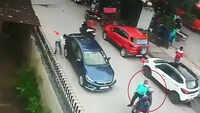 Thak Thak gang: How six people robbed a car 