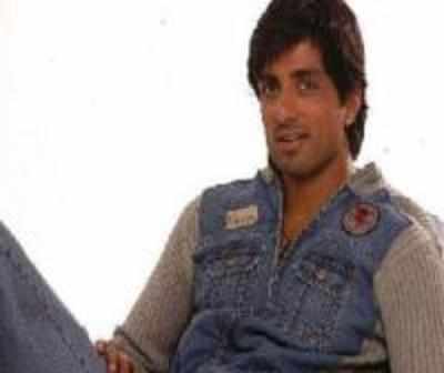 I'm choosy about my roles says, Sonu Sood
