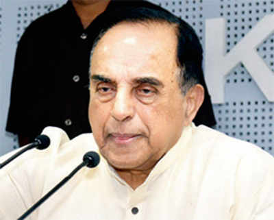 Swamy gags himself, says ‘waiter’ jibe not for Jaitley