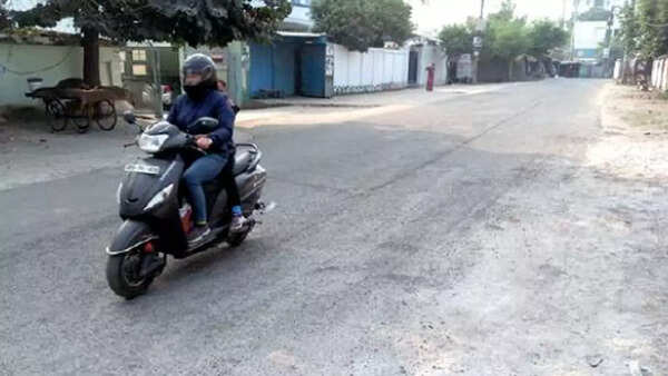 ‘Patchy’ road repair giving bumpy ride to commuters in Lucknow