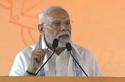 PM Modi Maldives Visit Live: Maldives celebrates 60th Independence Day, PM  Modi attends as the 'Guest of Honour' - The Times of India