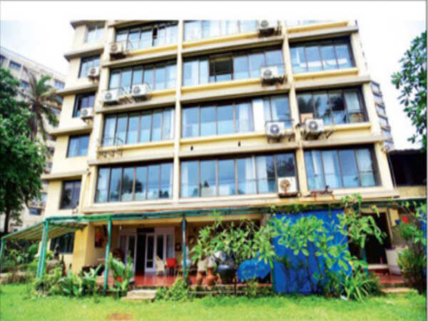 Will No. 2 surfaces in Nirupa Roy property battle