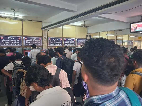 Ernakulam Junction railway station: Passengers struggle as ticket counters at eastern entrance remain ‘closed’