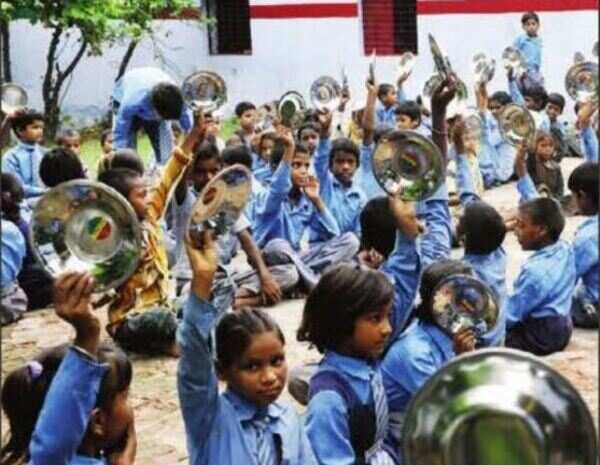 School midday meal loses taste: Complaints galore over bad food