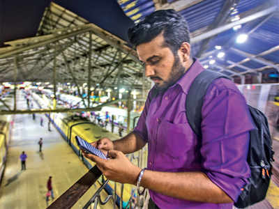 Here’s what users say about the railways’ unreserved ticketing system app