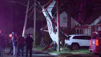 Small plane crashes in New York 