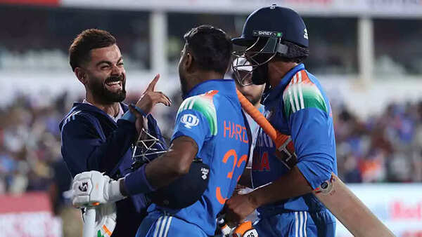 Perfect! India bulldoze England in Nagpur