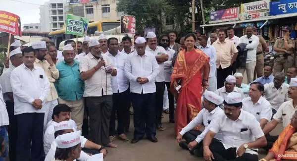 Farmers threaten suicide to oppose ‘Shaktipeeth’ survey in Latur
