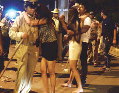 NYE molestations on MG Road : You messed up, panel tells cops