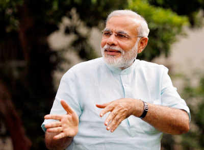 PM rakes up 1984 anti-Sikh violence, praises Sardar Patel