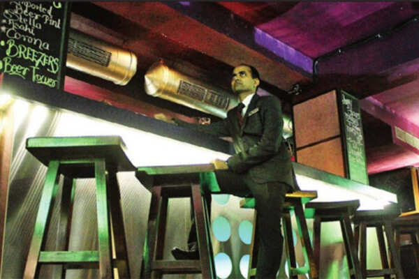 Here are some of the coolest bars of Mumbai