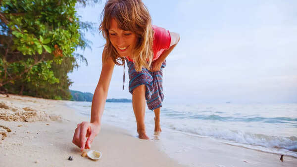 5 things we should never take back from a beach trip