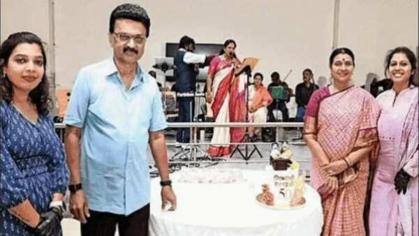 Tamil Nadu assembly elections 2026: Custom cakes, t-shirts, blouses: Small businesses make the most of poll buzz