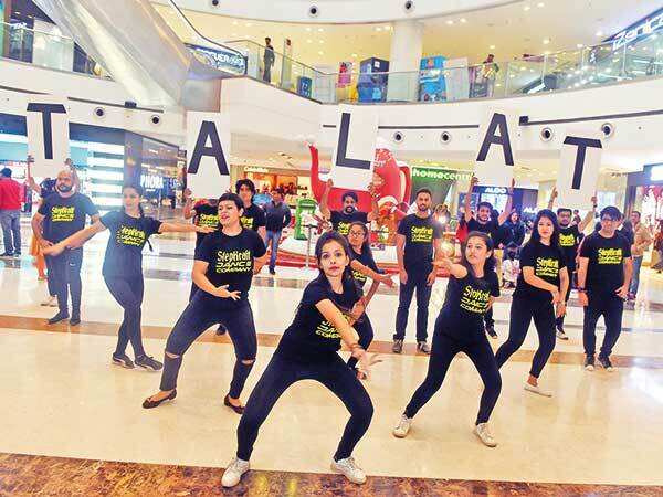 A flashmob in Noida celebrating Talat Mahmood’s evergreen songs