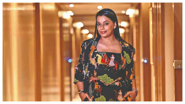 Want to explore grey characters on OTT now: Mugdha Godse