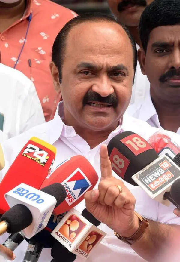 Kerala polls: Satheesan slams CM’s hypocrisy
