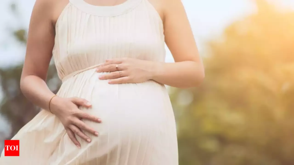 ‘Denied’ maternity leave, Odisha woman claims she lost baby in womb