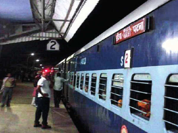 Mumbai: RPF ‘leapfrogs’ to combat crime on long-distance trains