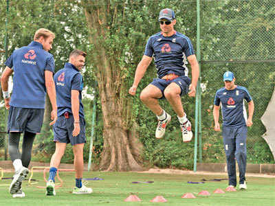 India vs England: Veteran England batsman Alastair Cook backs Adil Rashid to handle pressure of India Test