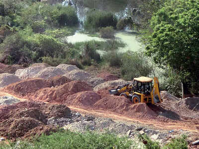 Angry residents stall encroachment of lake