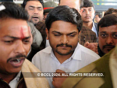 Vandalism case: Non-bailable warrants issued against Hardik Patel, Lalji Patel for not appearing in court
